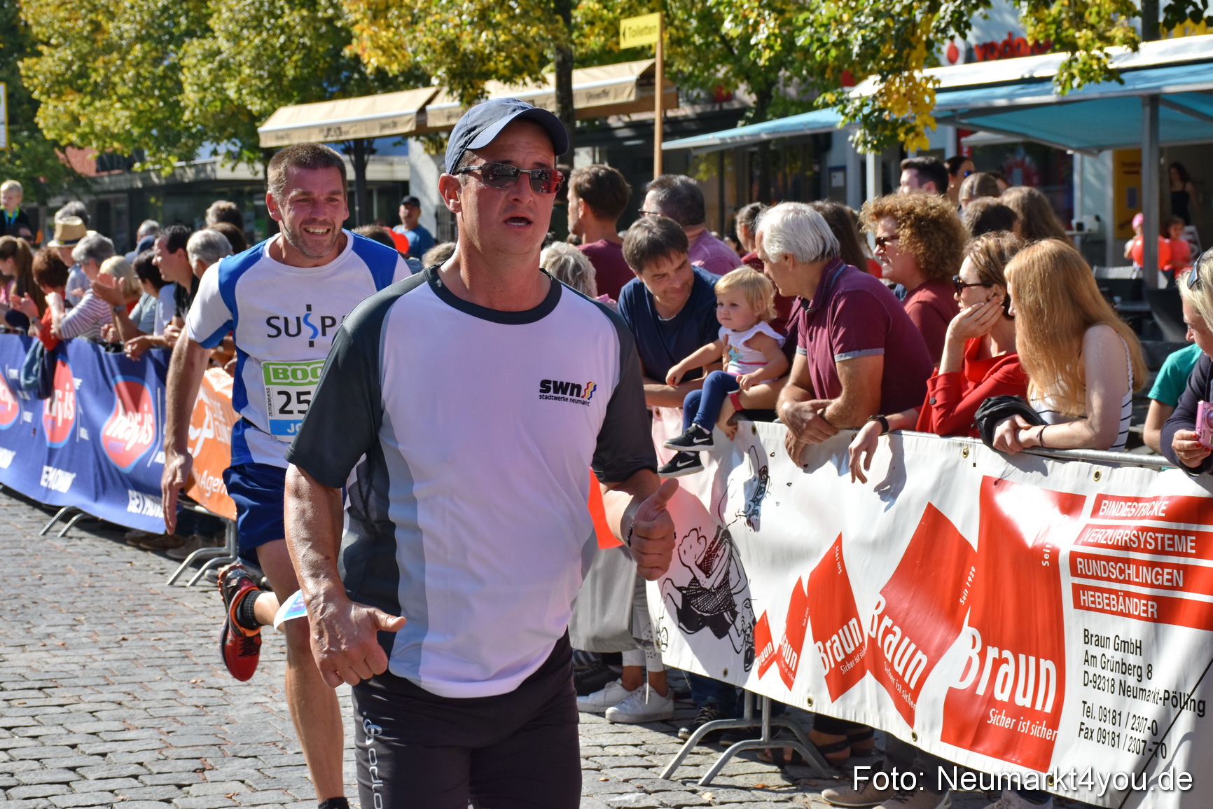 Stadtlauf Neumarkt Zieleinlauf 2019 0418