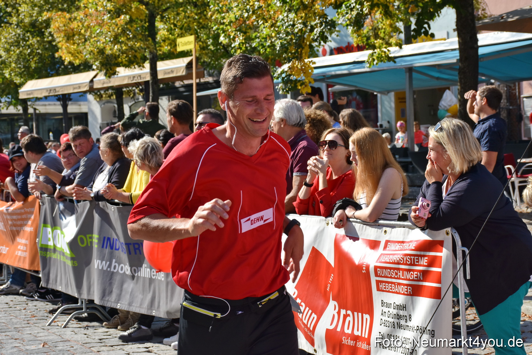 Stadtlauf Neumarkt Zieleinlauf 2019 0447