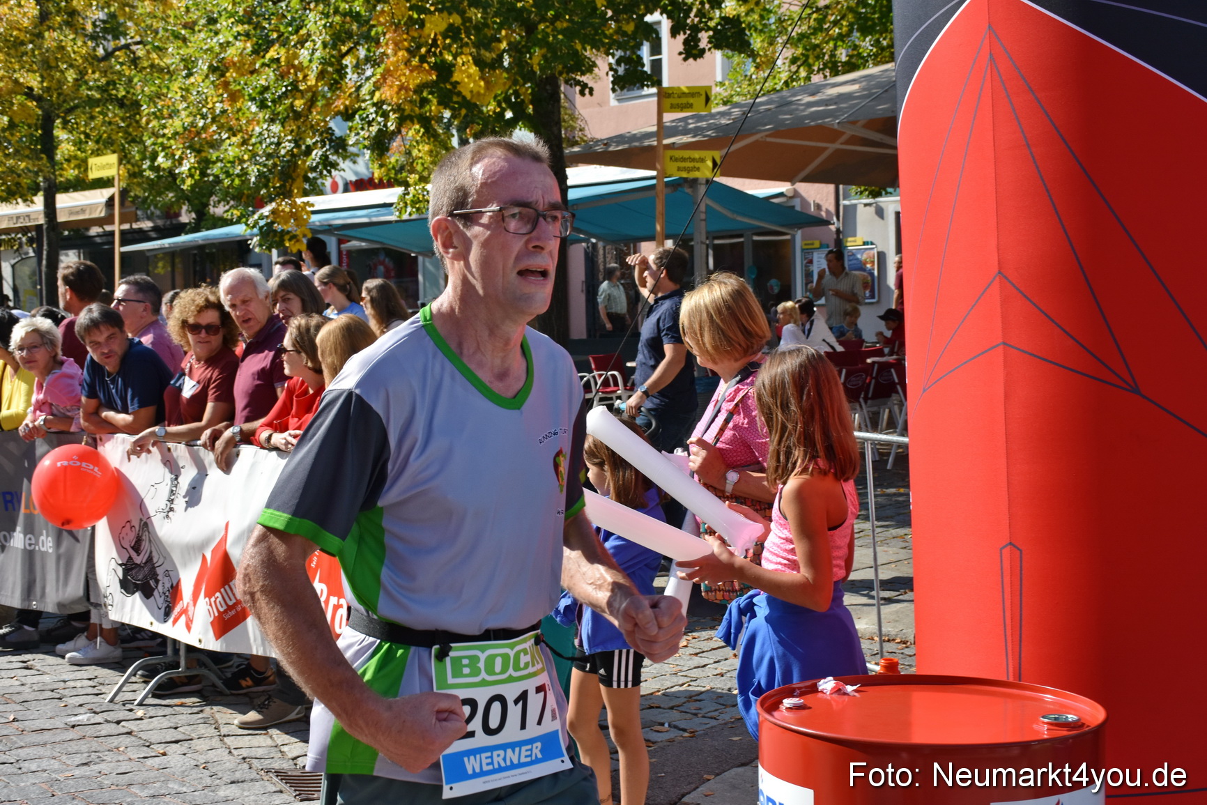 Stadtlauf Neumarkt Zieleinlauf 2019 0500