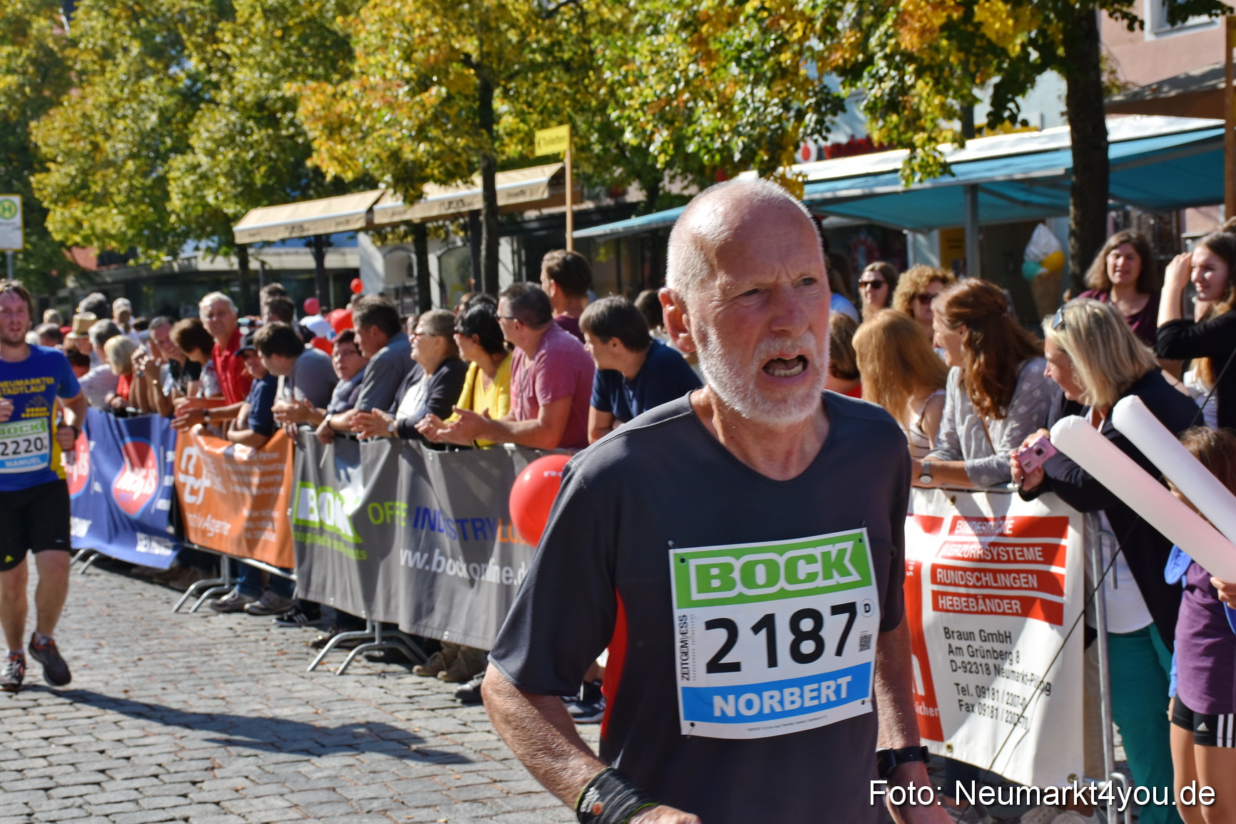 Stadtlauf Neumarkt Zieleinlauf 2019 0558