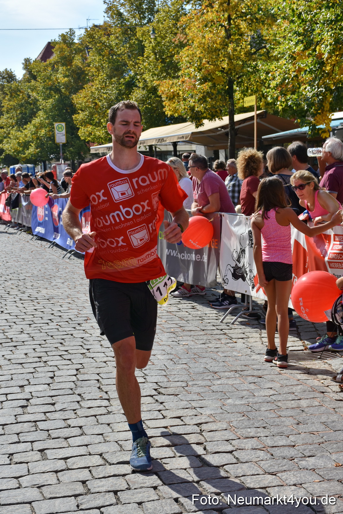 Stadtlauf Neumarkt Zieleinlauf 2019 0845