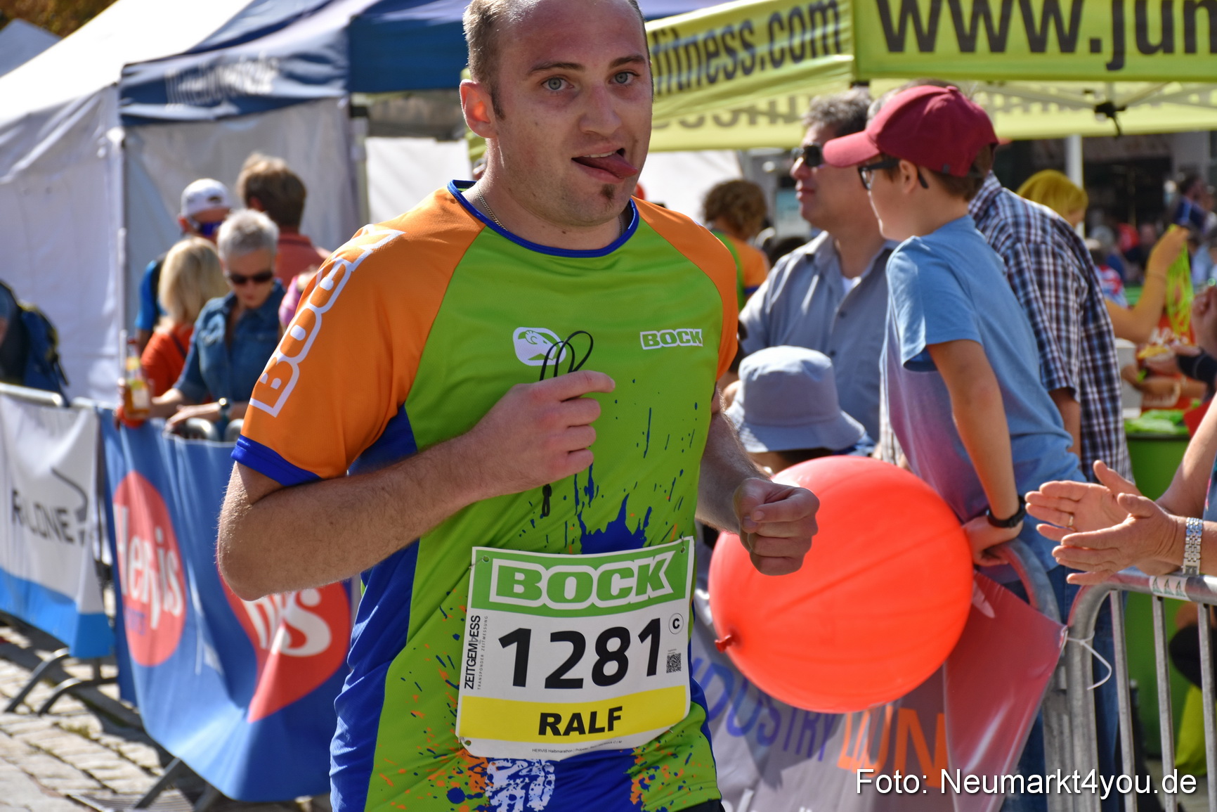 Stadtlauf Neumarkt Zieleinlauf 2019 1045