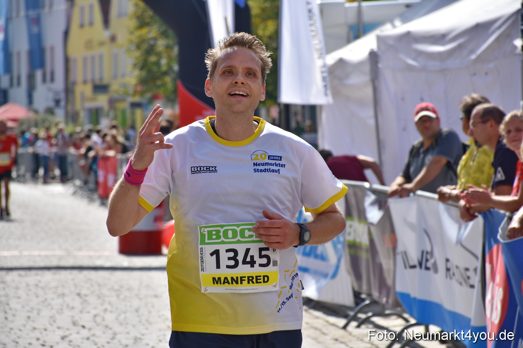 Stadtlauf Neumarkt Zieleinlauf 2019 1096