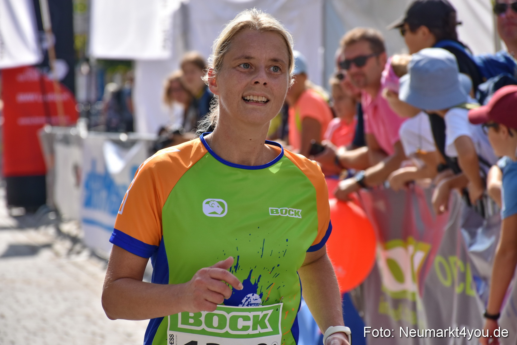 Stadtlauf Neumarkt Zieleinlauf 2019 1112