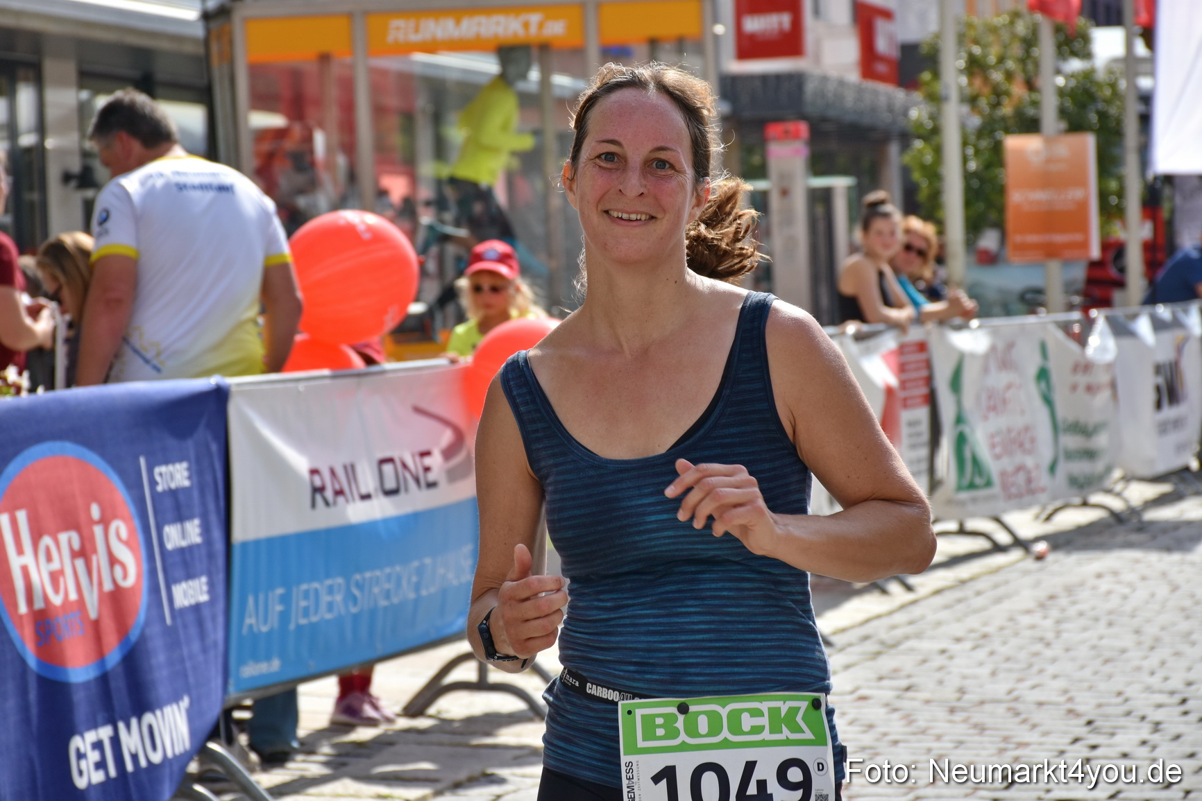 Stadtlauf Neumarkt Zieleinlauf 2019 1117