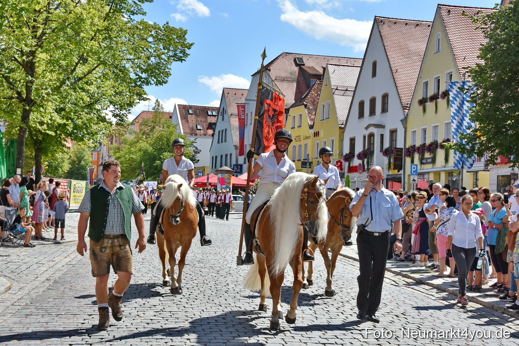 Volksfestzug Neumarkt 2019 0070