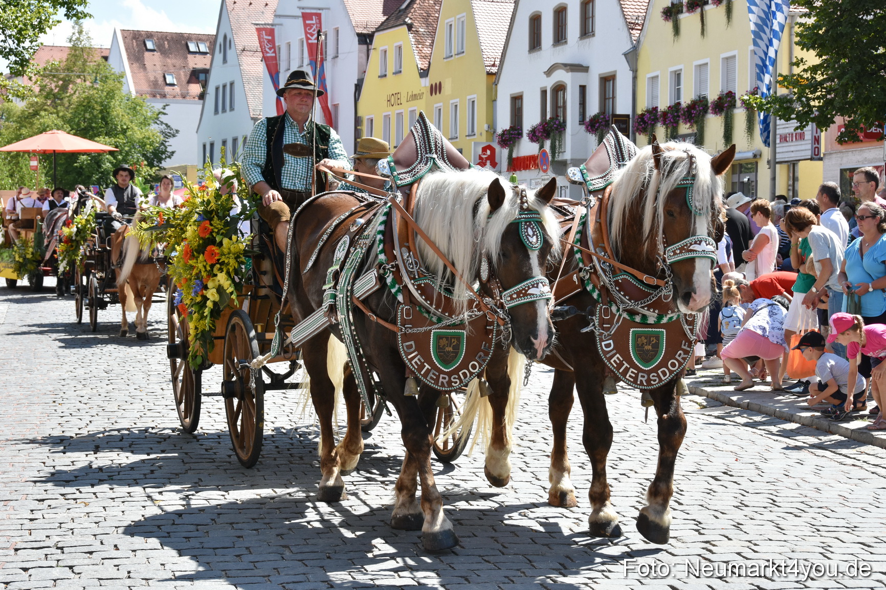 Volksfestzug Neumarkt 2019 0102