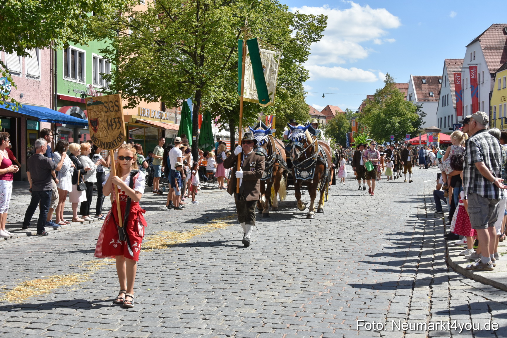 Volksfestzug Neumarkt 2019 0379