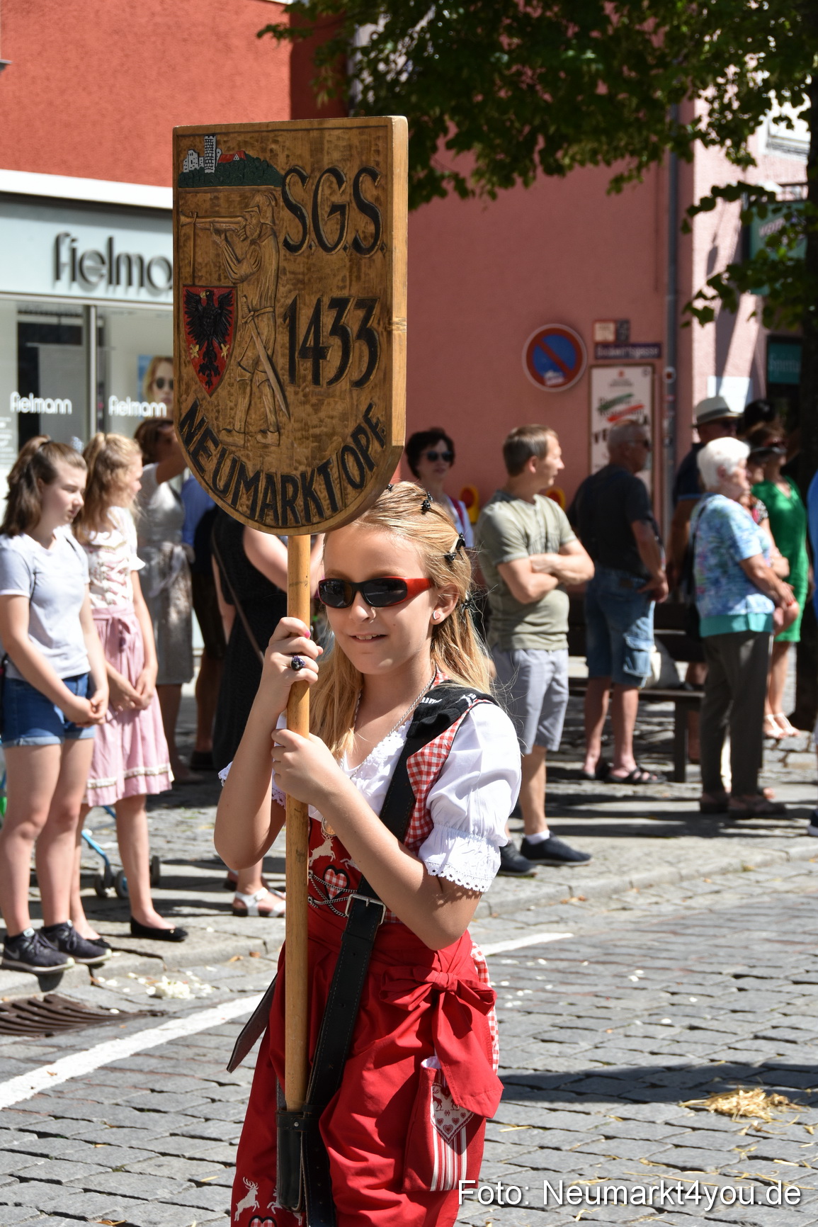 Volksfestzug Neumarkt 2019 0380