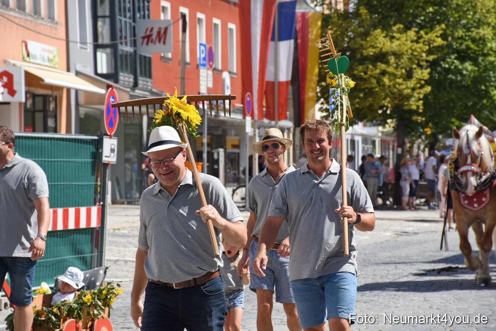 Volksfestzug Neumarkt 2019 0396
