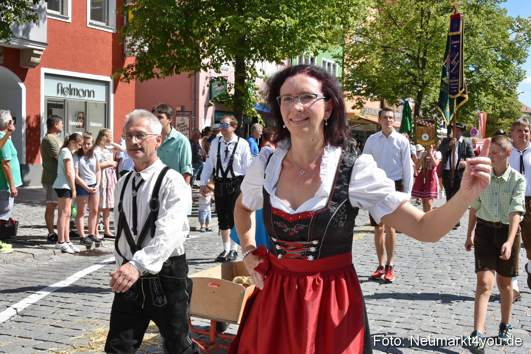 Volksfestzug Neumarkt 2019 0488