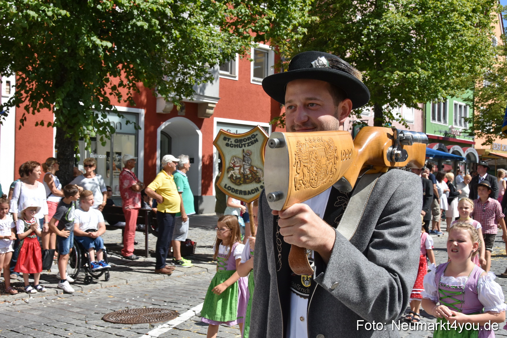 Volksfestzug Neumarkt 2019 0495