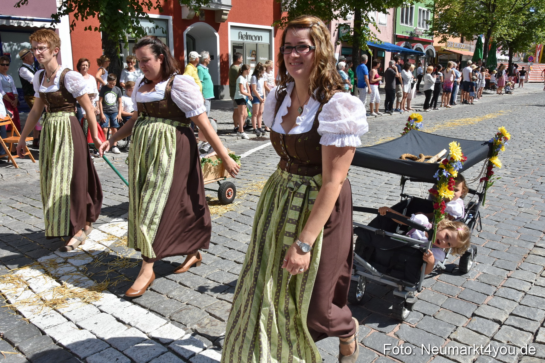 Volksfestzug Neumarkt 2019 0499