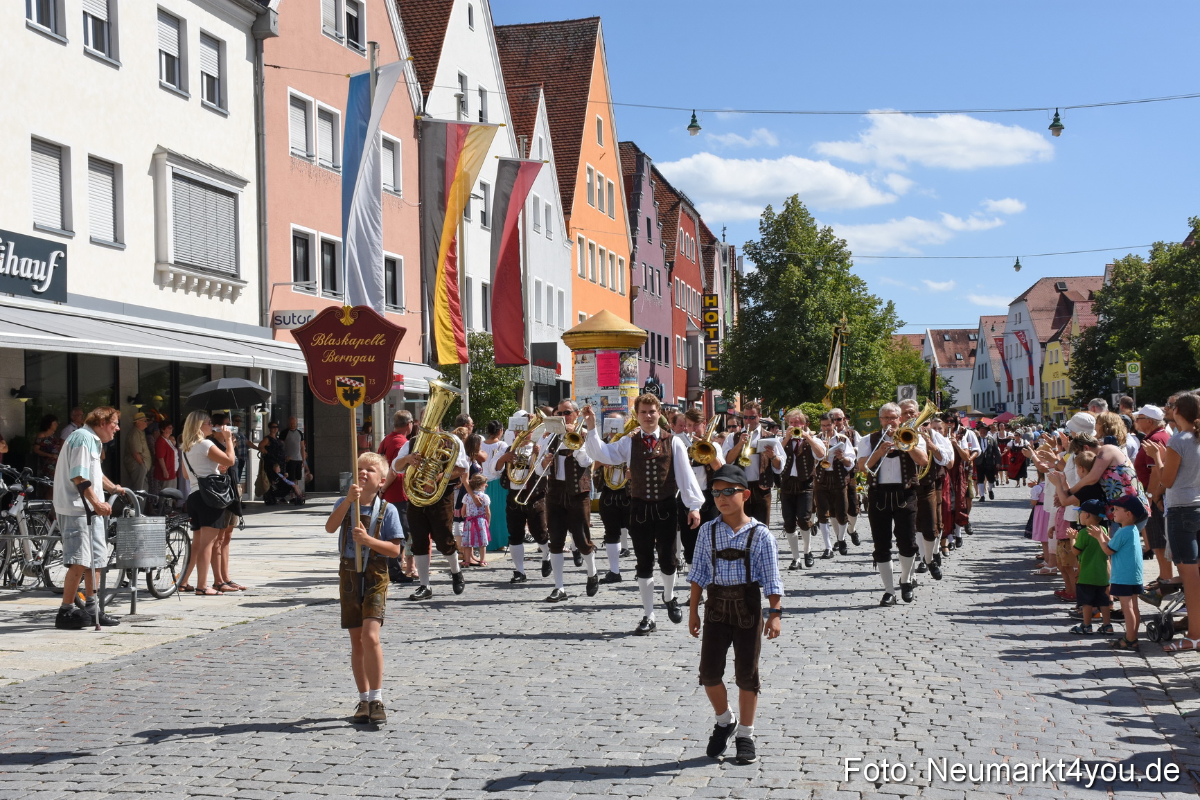 Volksfestzug Neumarkt 2019 0504