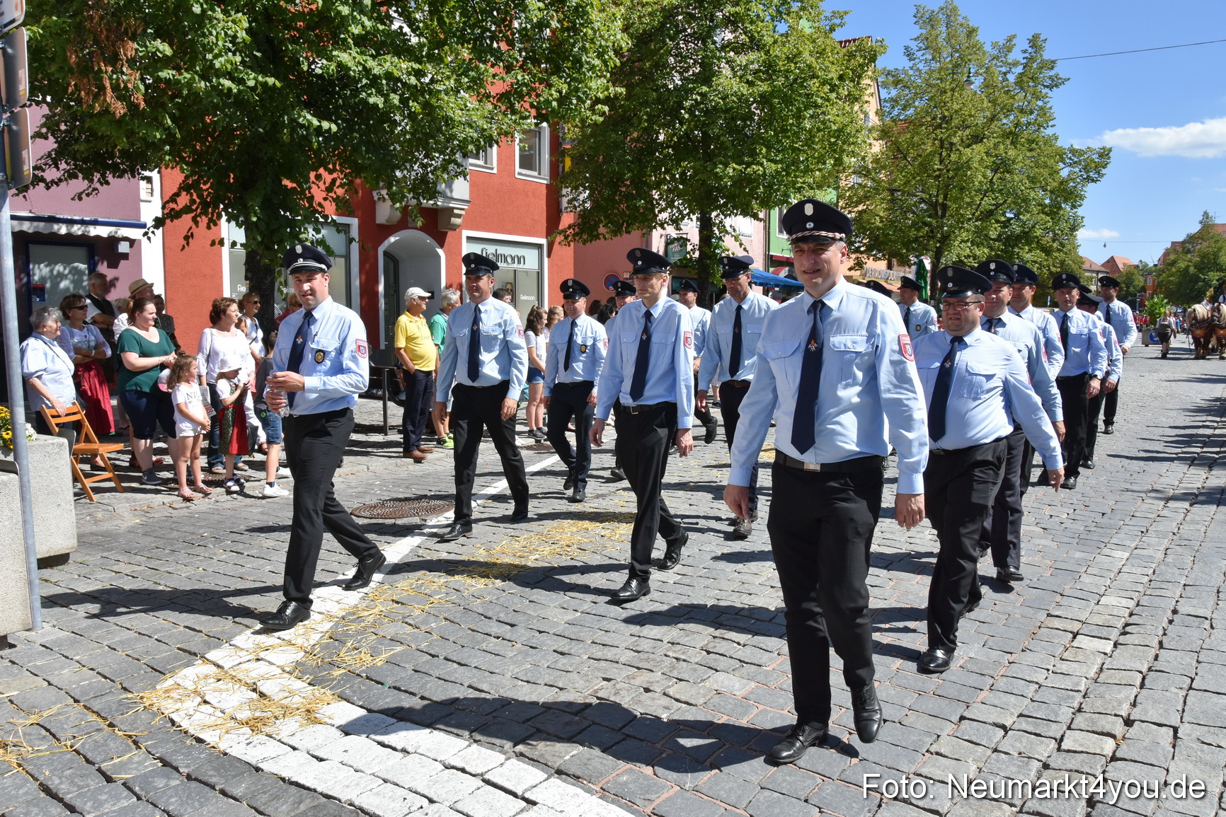 Volksfestzug Neumarkt 2019 0539