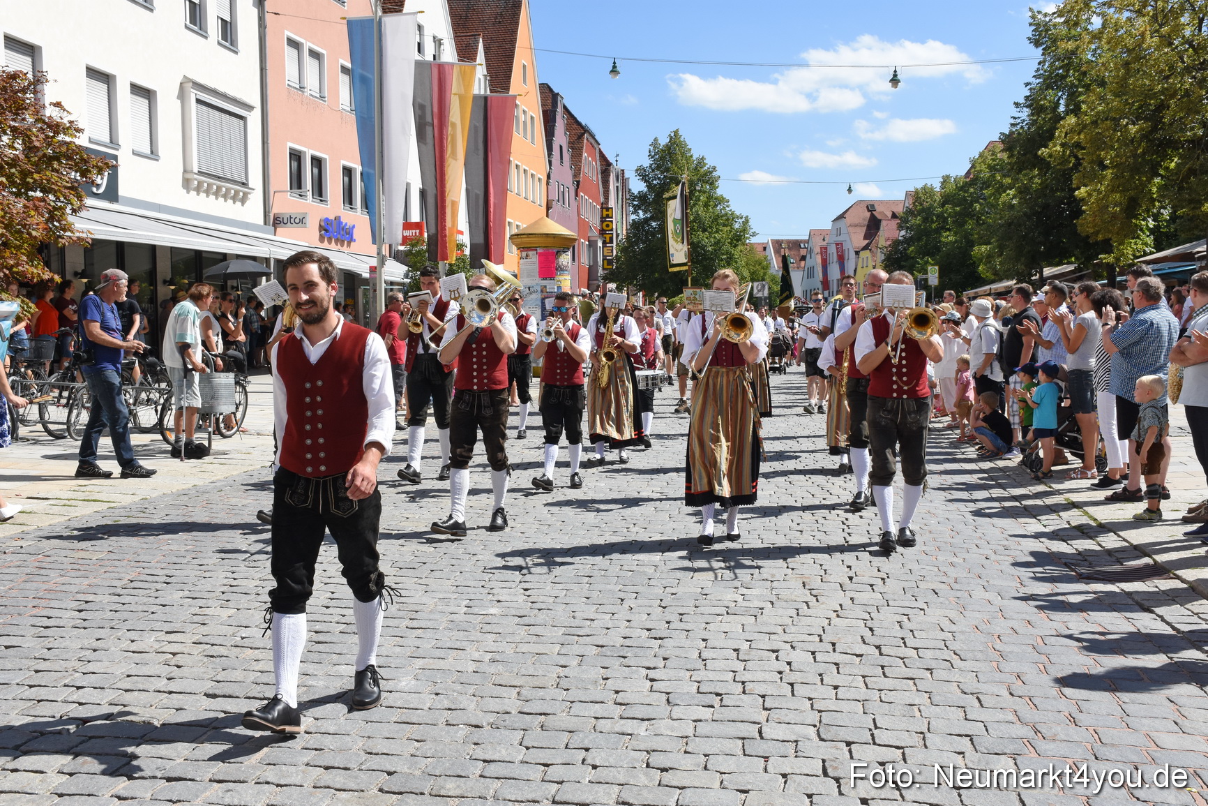 Volksfestzug Neumarkt 2019 0576
