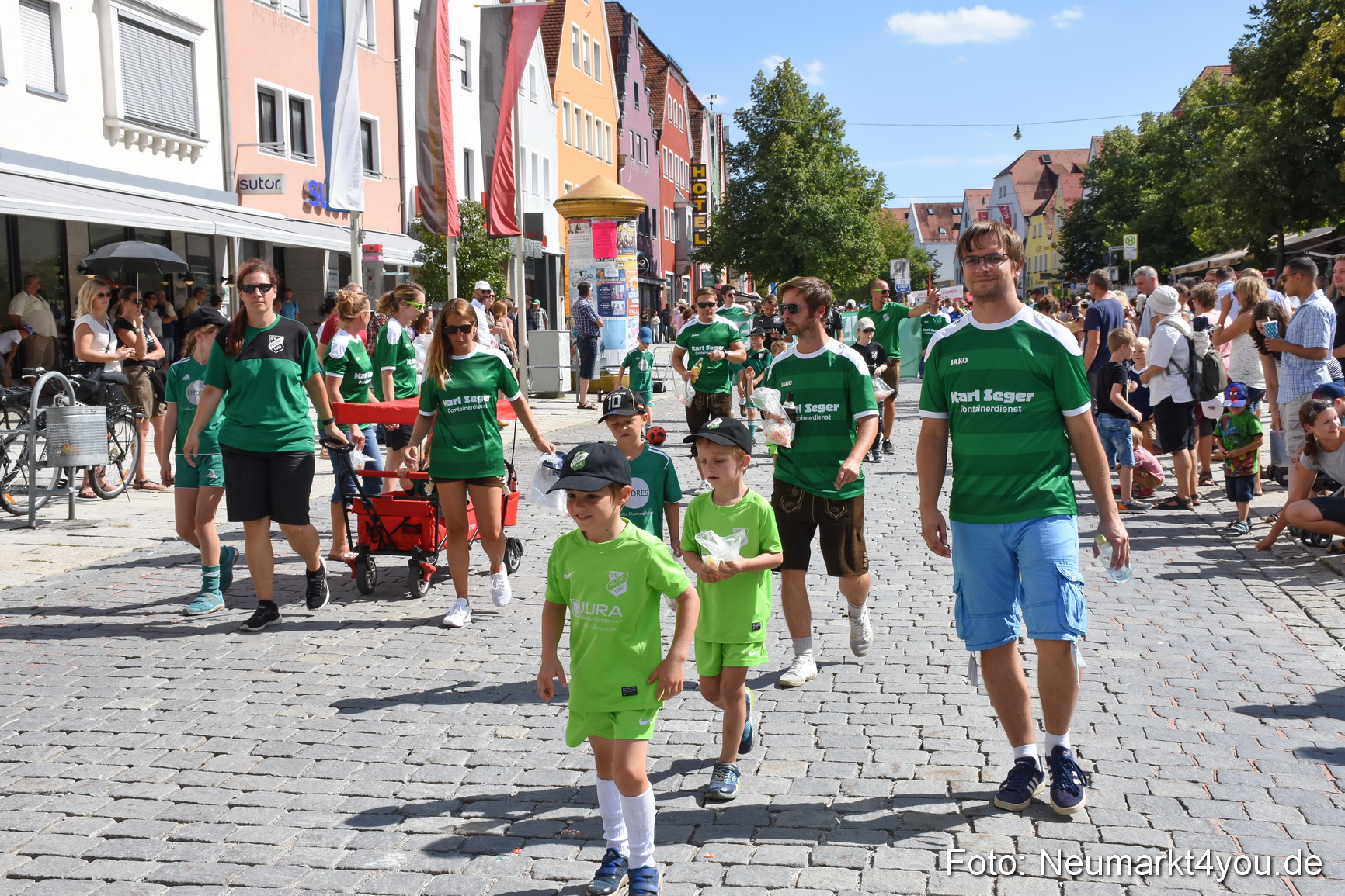 Volksfestzug Neumarkt 2019 0897