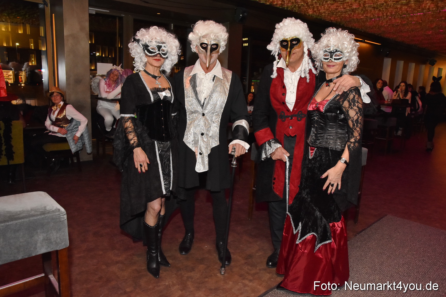 Weiberfasching Neumarkt 2019 0010