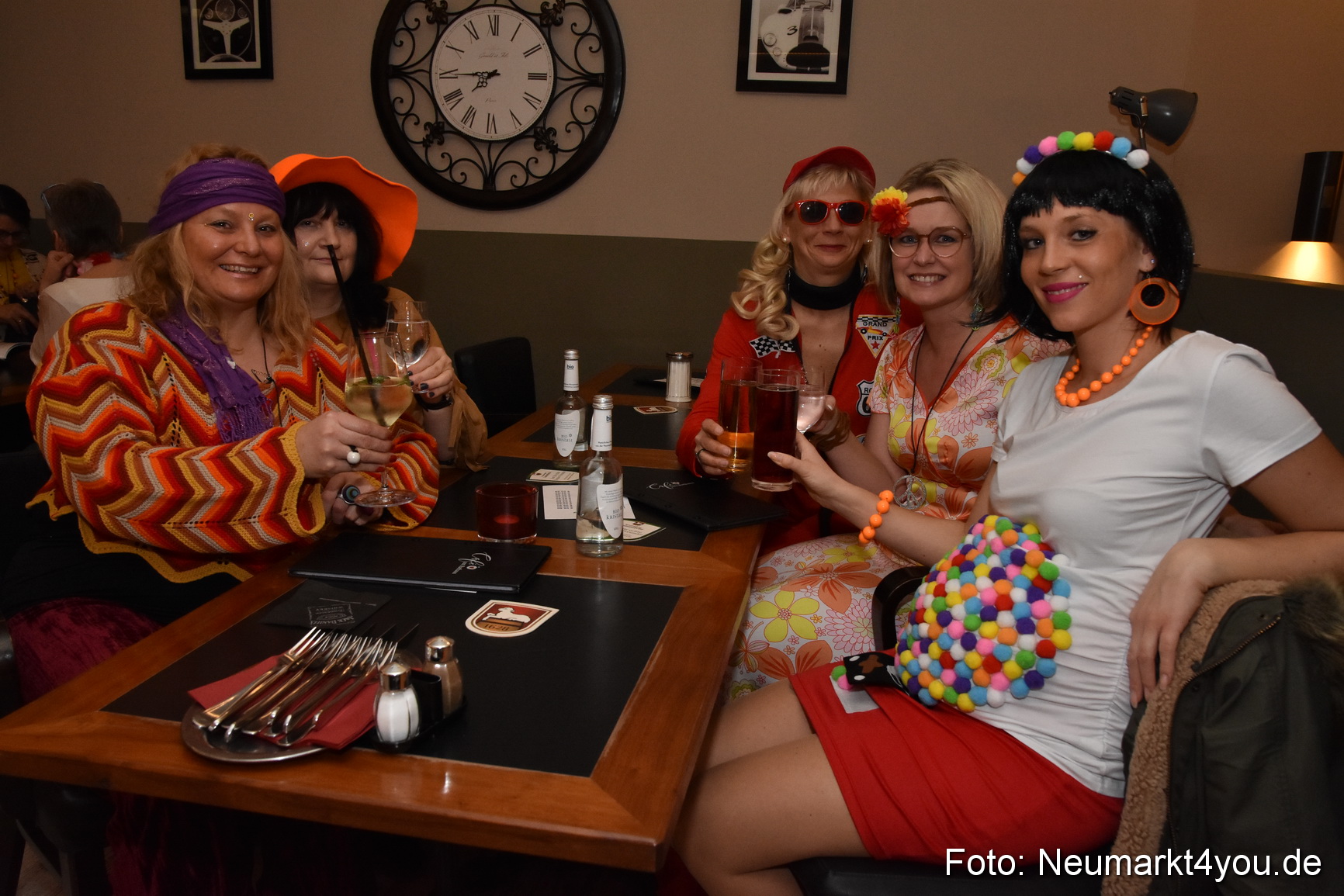 Weiberfasching Neumarkt 2019 0013