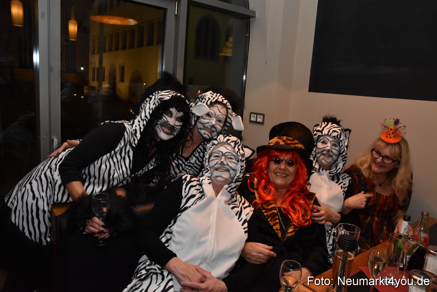 Weiberfasching Neumarkt 2019 0026