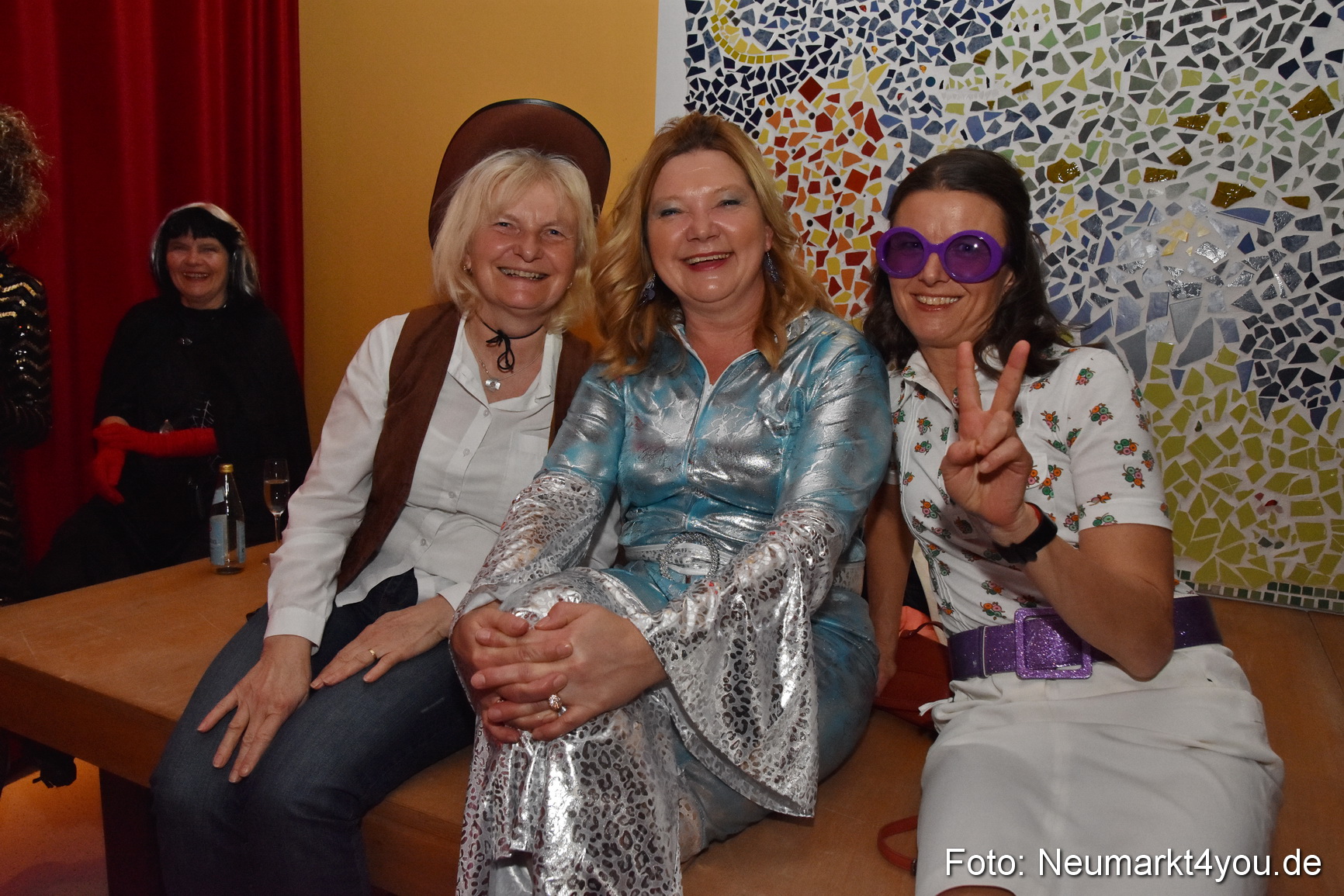 Weiberfasching Neumarkt 2019 0049