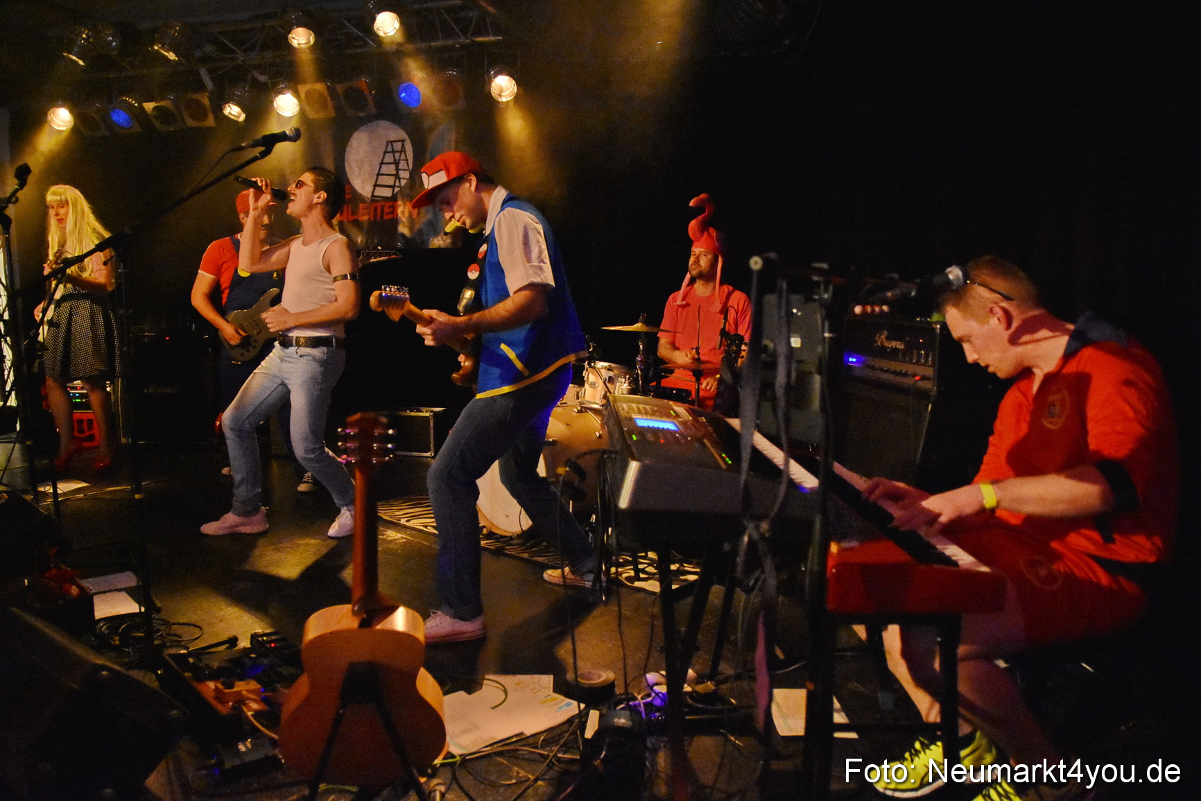 Weiberfasching Neumarkt 2019 0060