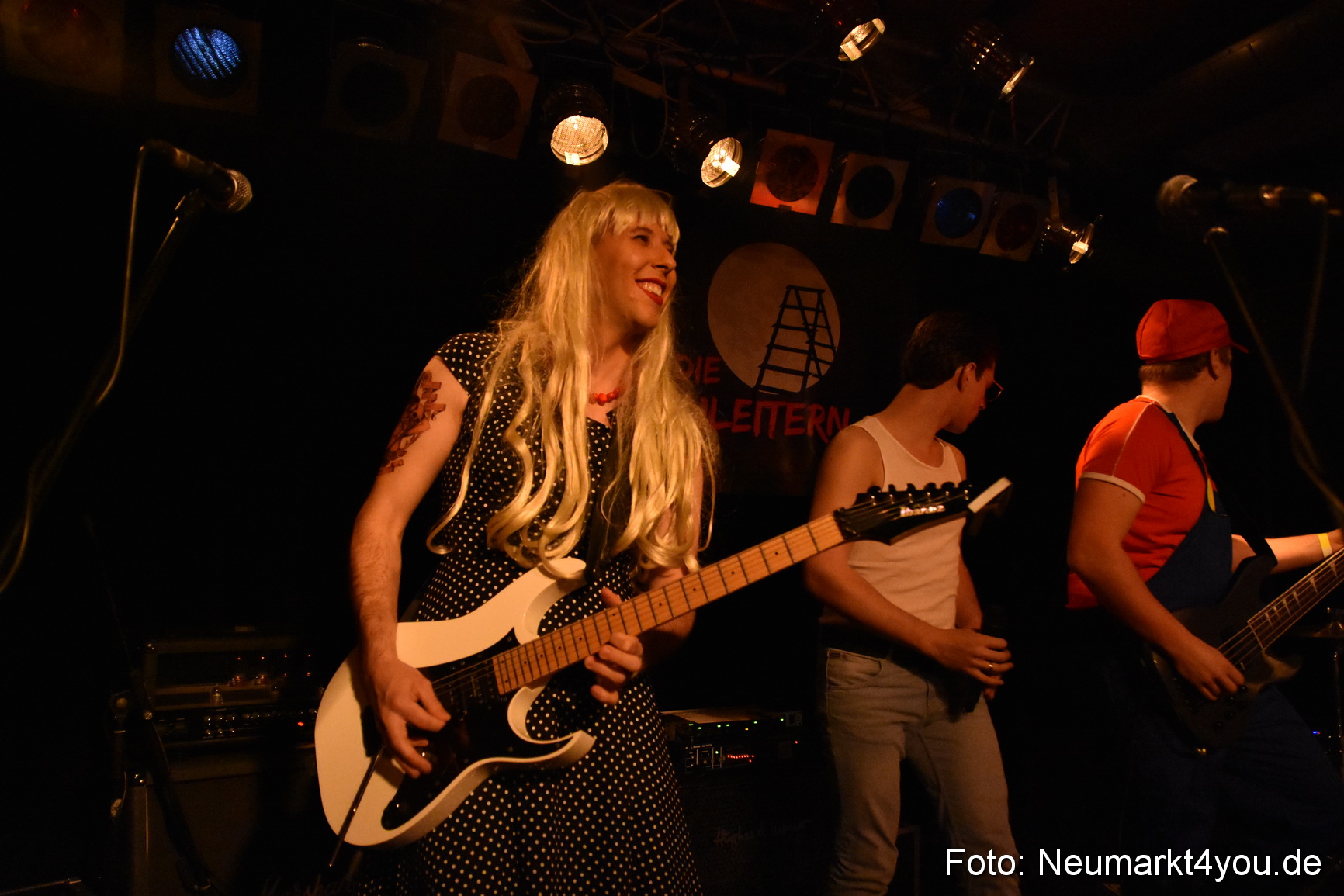 Weiberfasching Neumarkt 2019 0061