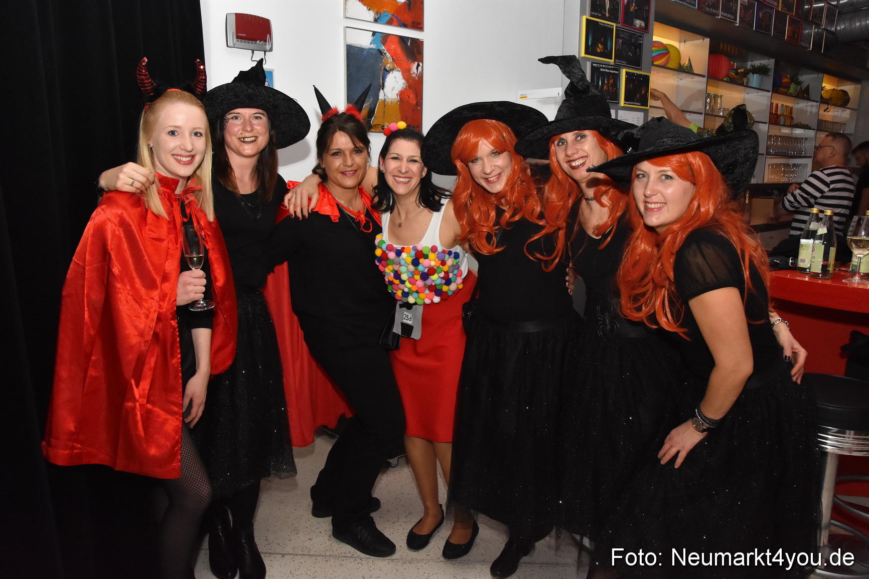 Weiberfasching Neumarkt 2019 0074