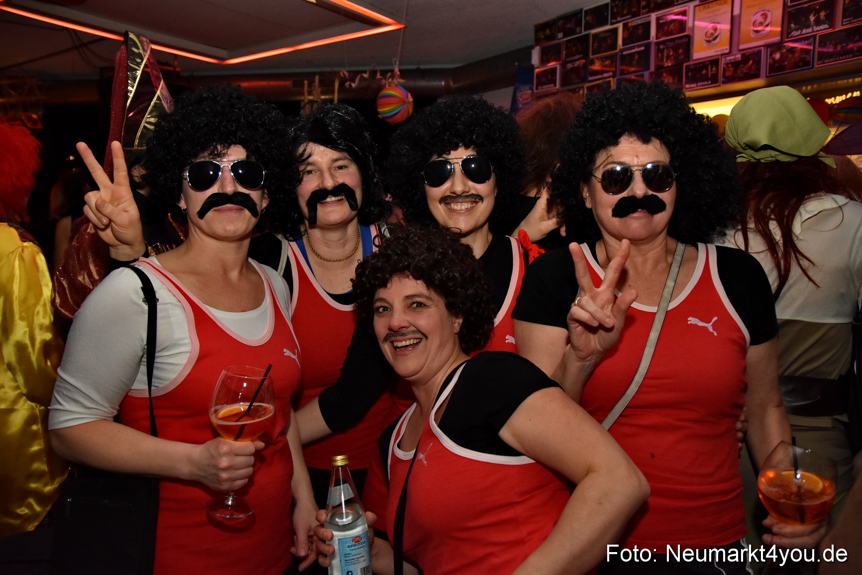 Weiberfasching Neumarkt 2019 0083