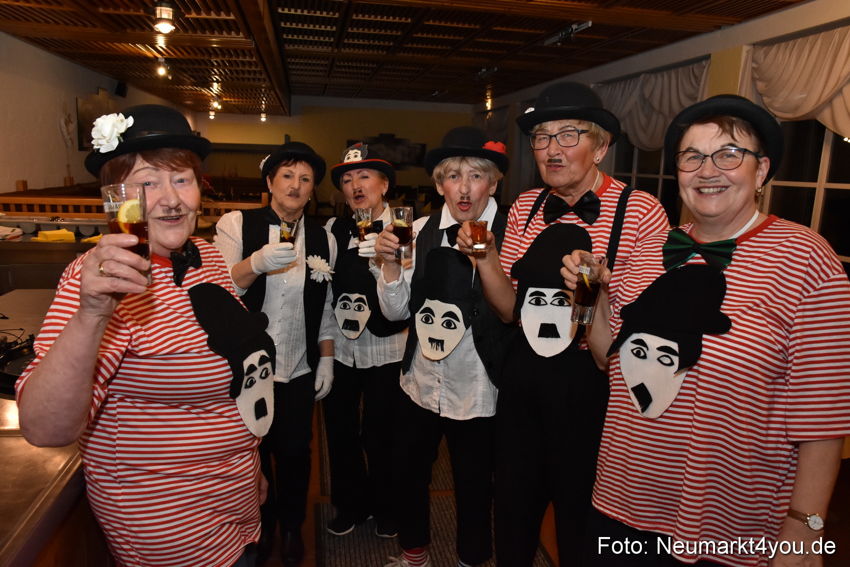 Weiberfasching Neumarkt 2019 0091