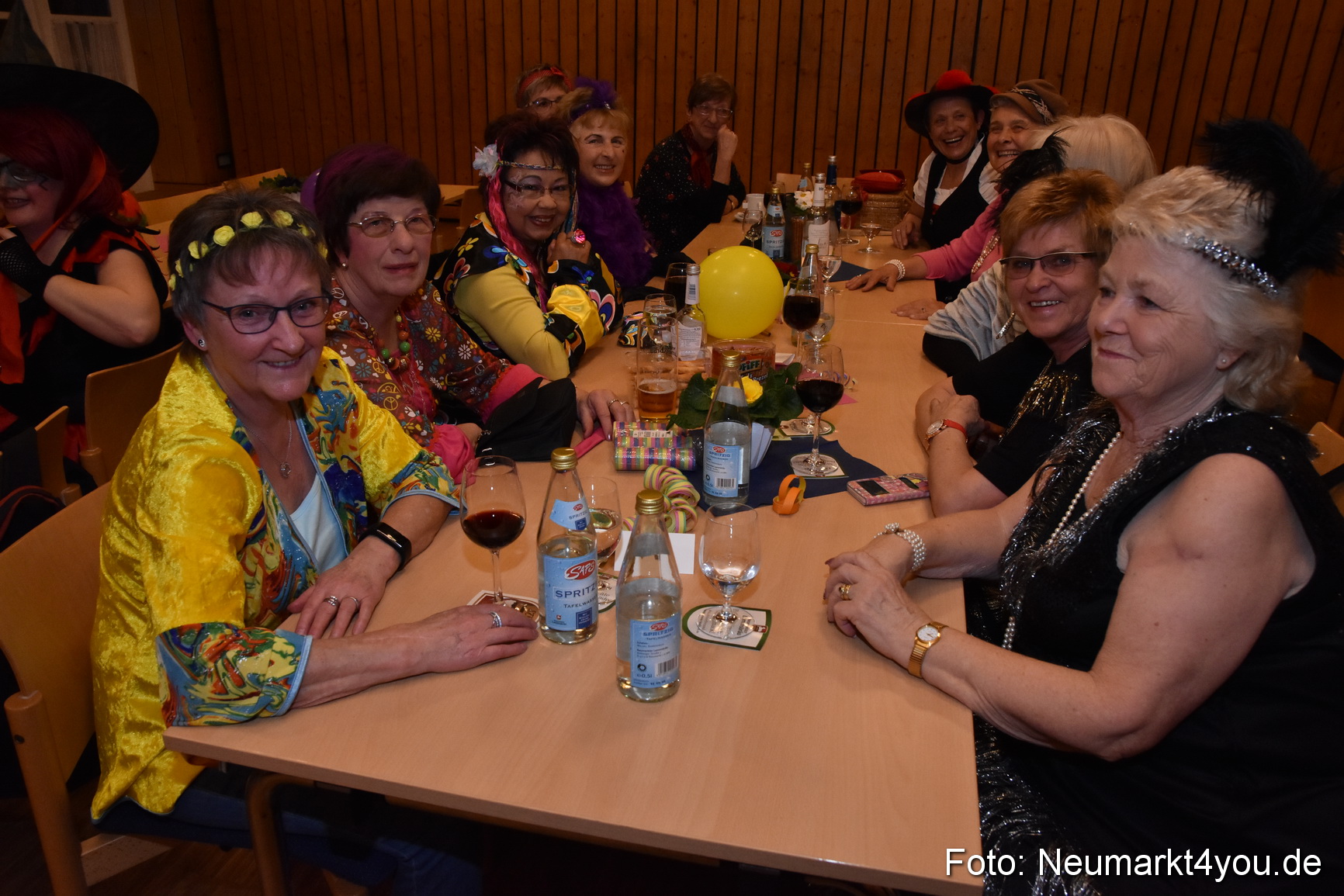 Weiberfasching Neumarkt 2019 0111