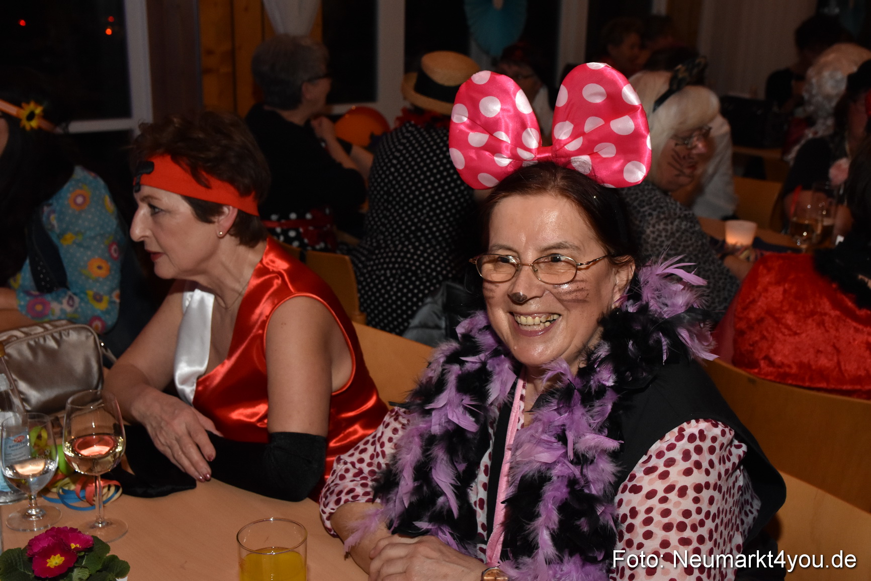 Weiberfasching Neumarkt 2019 0123