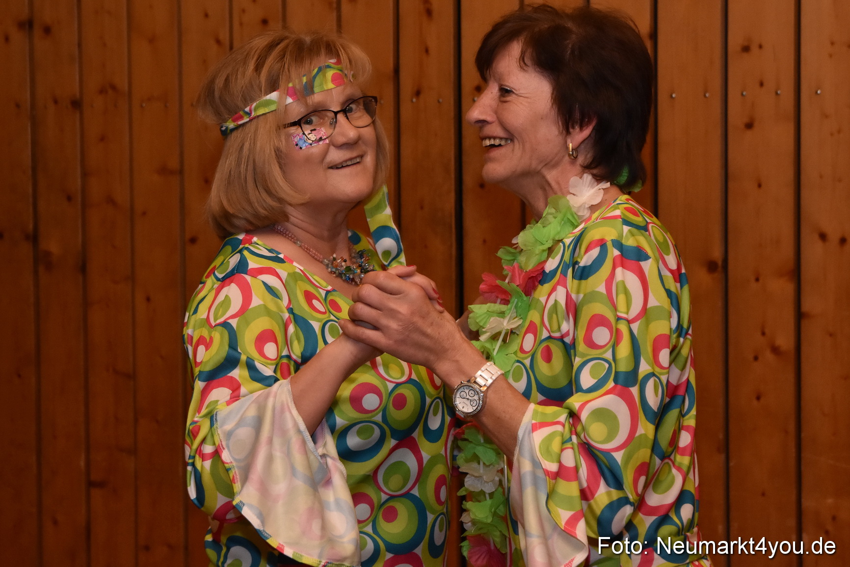 Weiberfasching Neumarkt 2019 0144