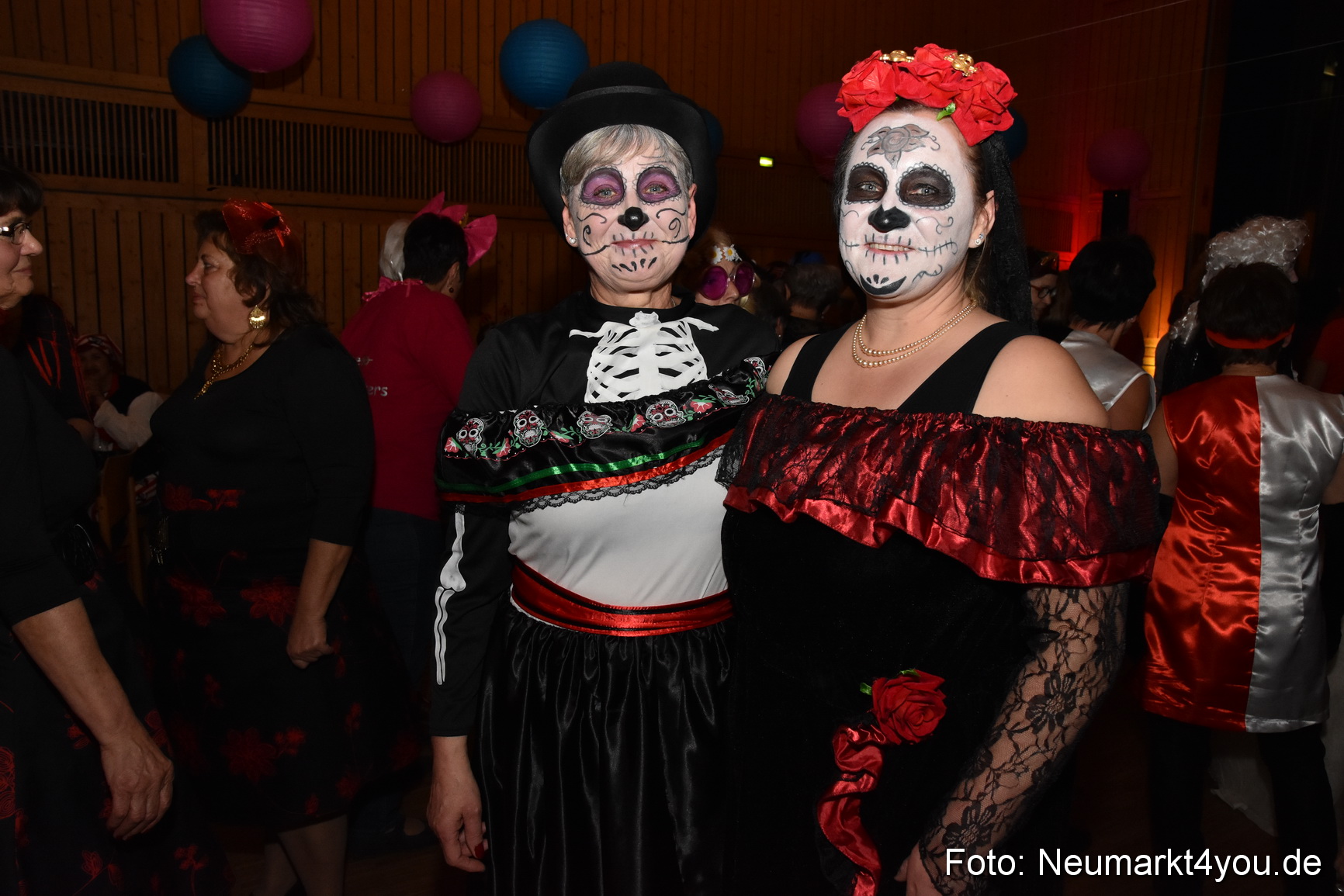 Weiberfasching Neumarkt 2019 0148