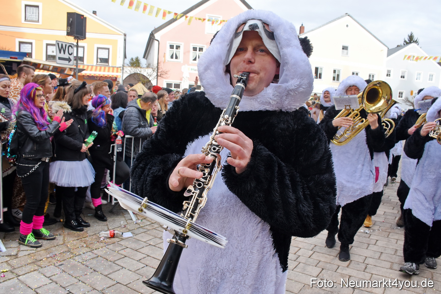 Chinesenfasching in Dietfurt 200220 0290