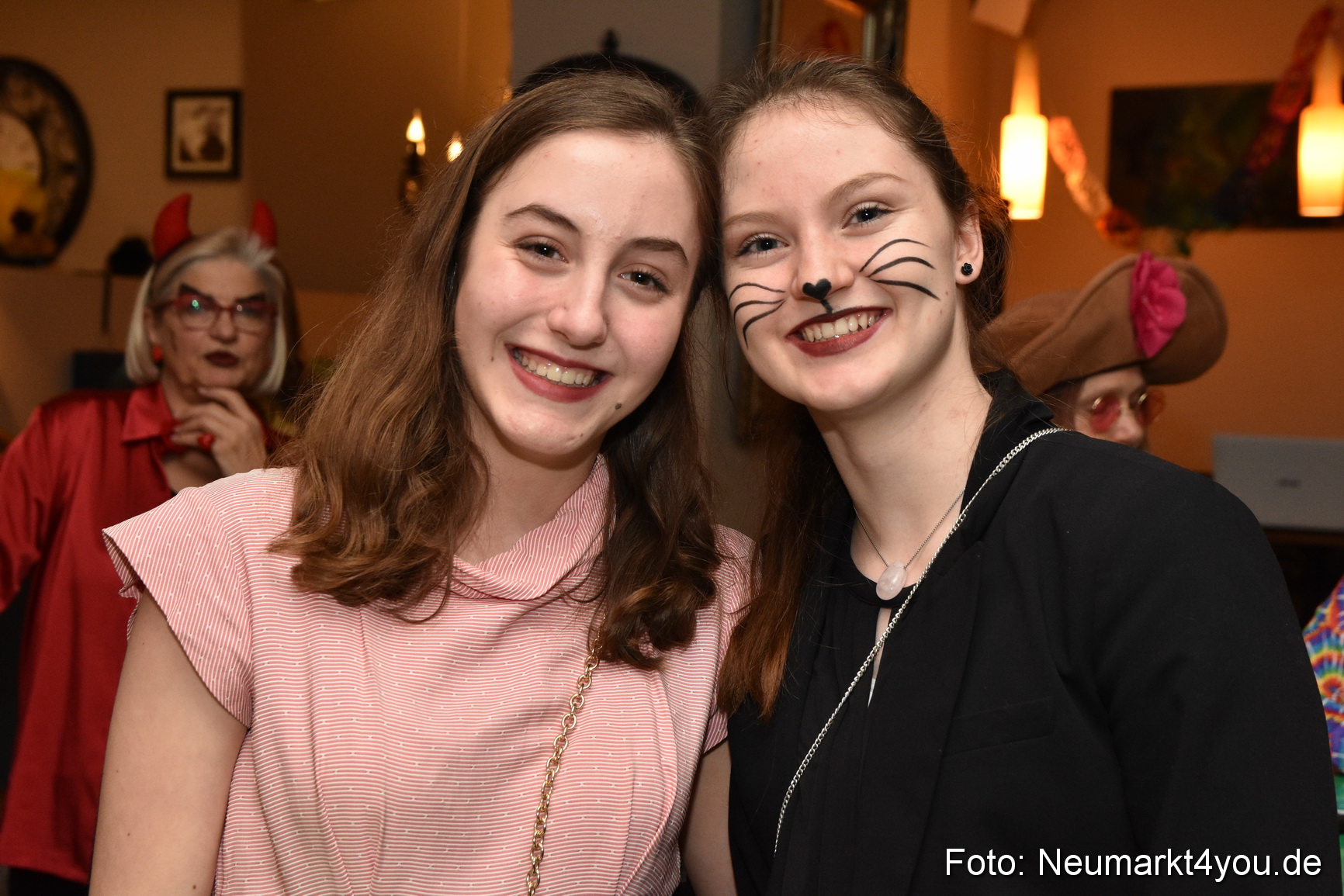 Weiberfasching Neumarkt 2020 200220 0010