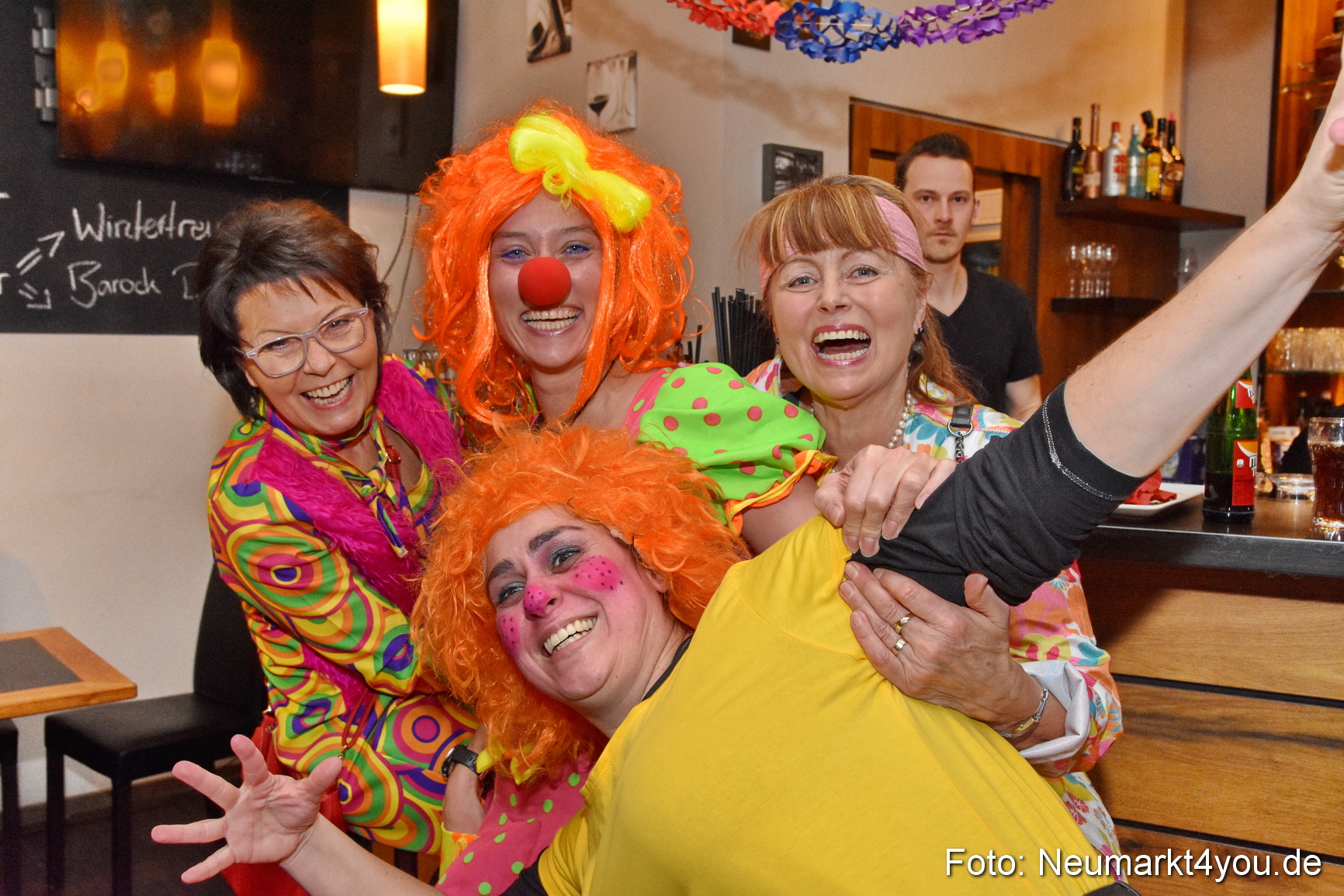 Weiberfasching Neumarkt 2020 200220 0011