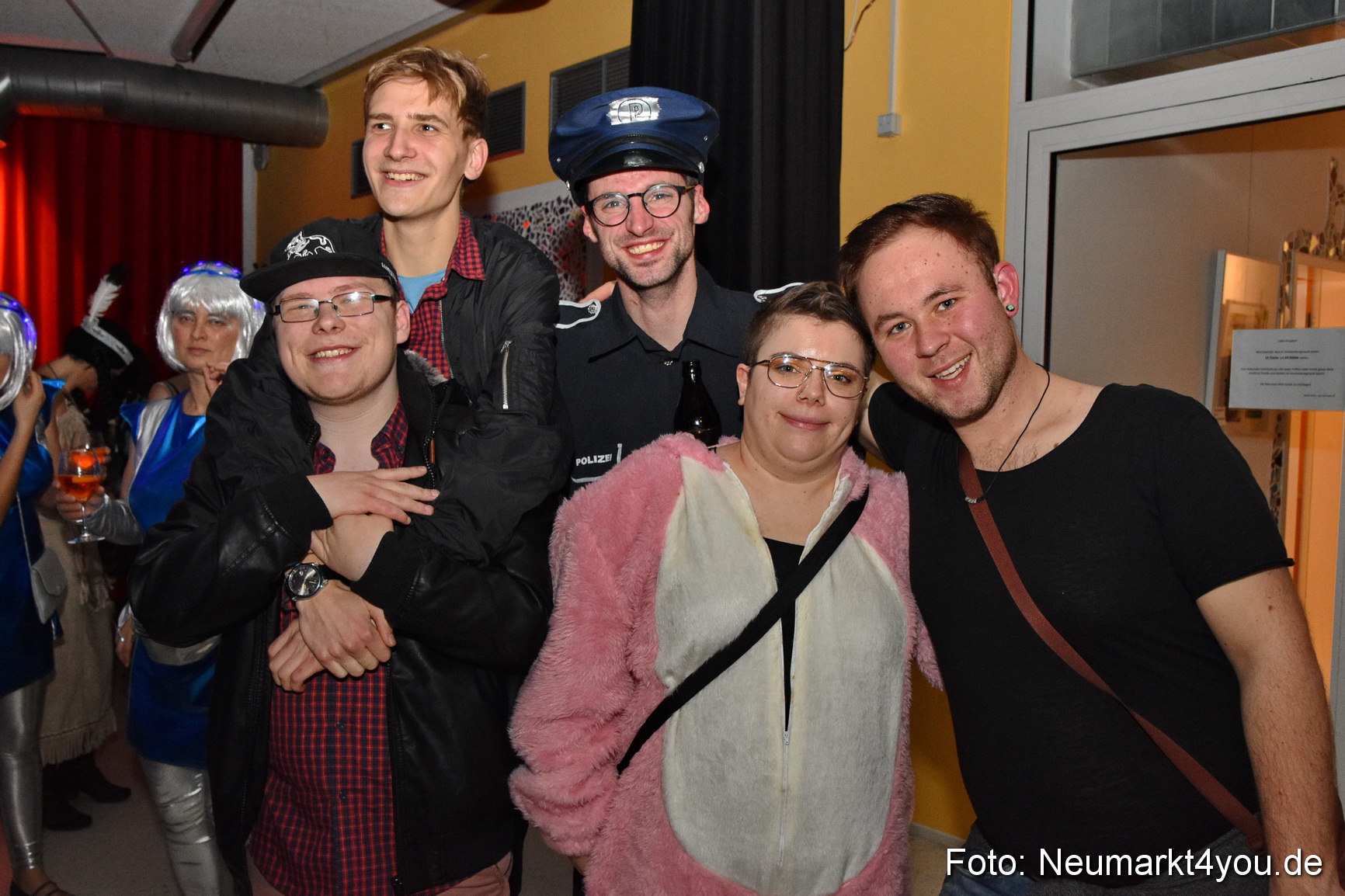 Weiberfasching Neumarkt 2020 200220 0043