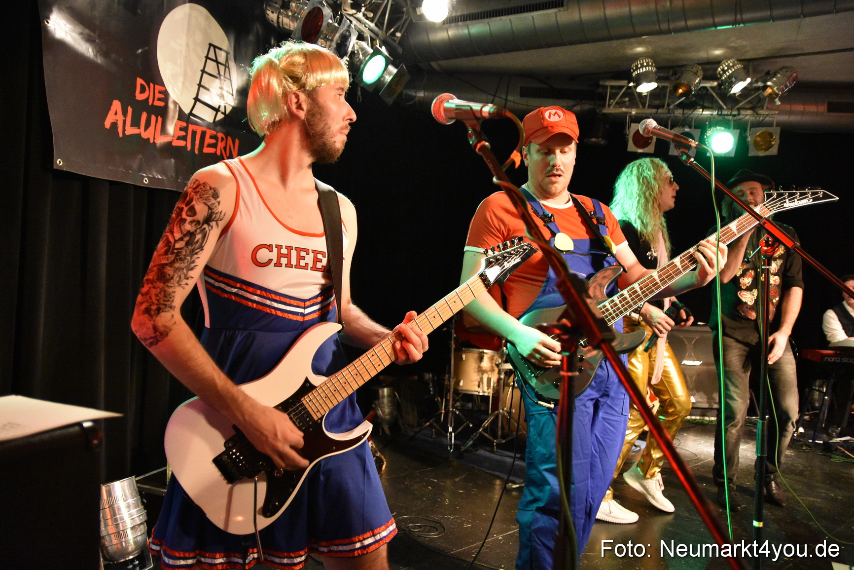 Weiberfasching Neumarkt 2020 200220 0049