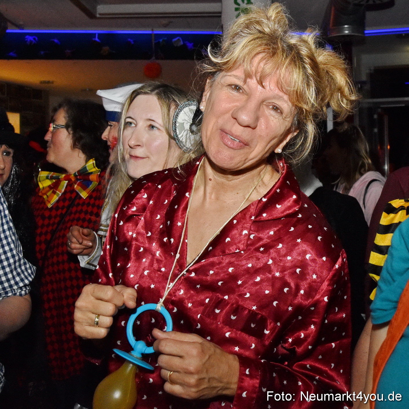 Weiberfasching Neumarkt 2020 200220 0052