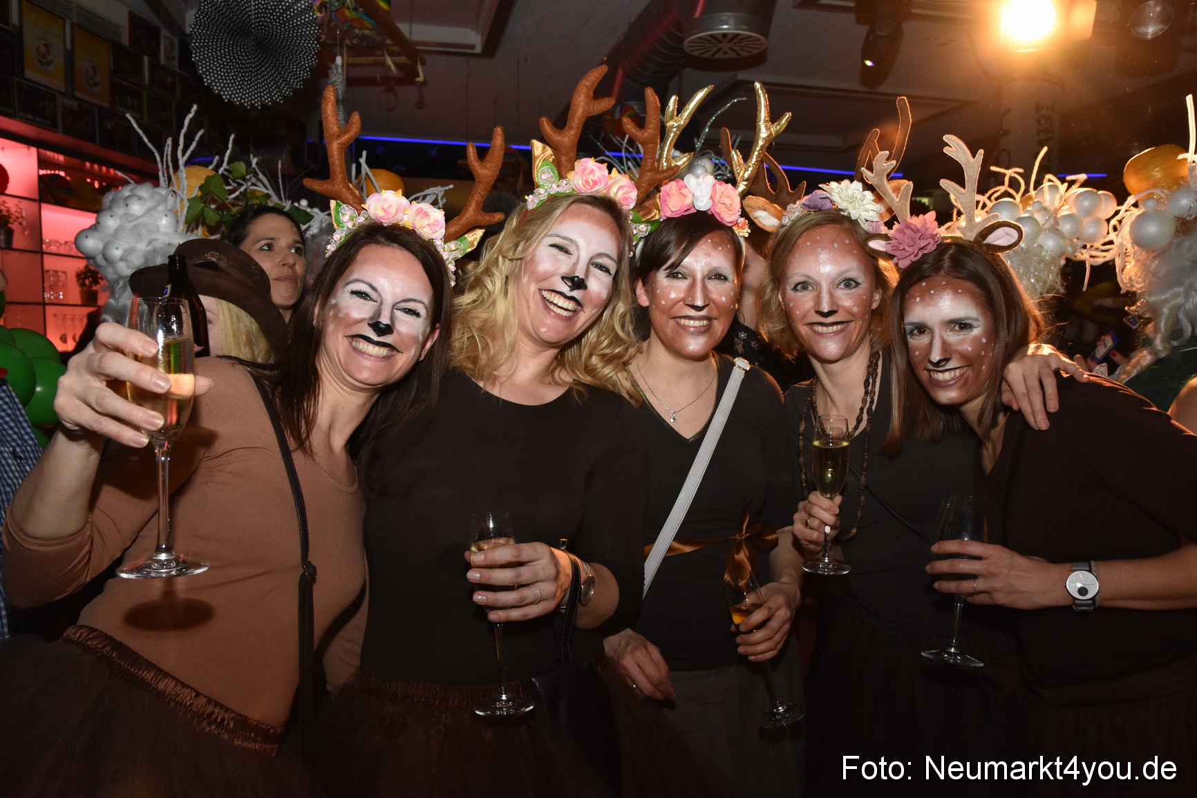 Weiberfasching Neumarkt 2020 200220 0073