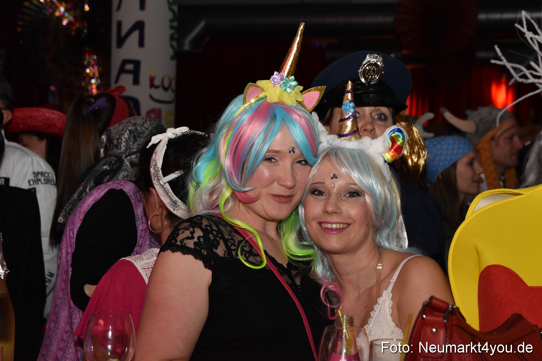 Weiberfasching Neumarkt 2020 200220 0079