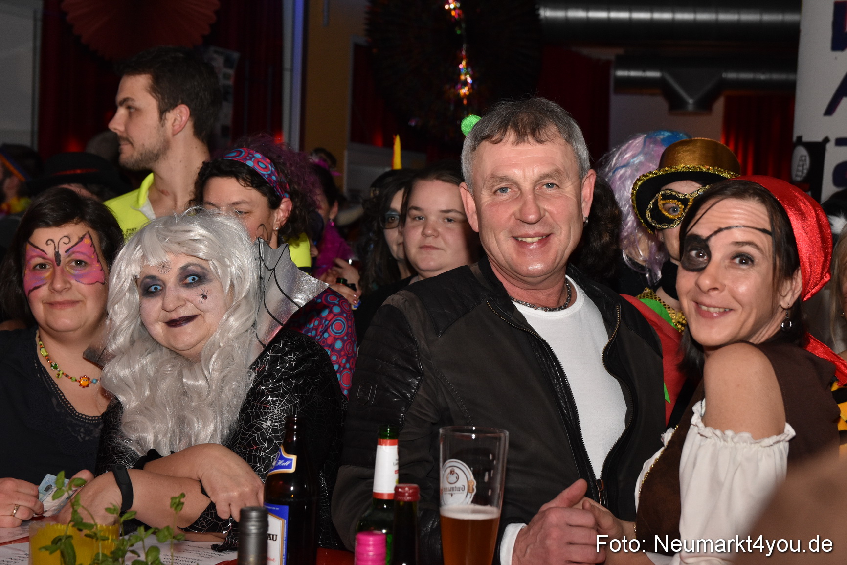 Weiberfasching Neumarkt 2020 200220 0080