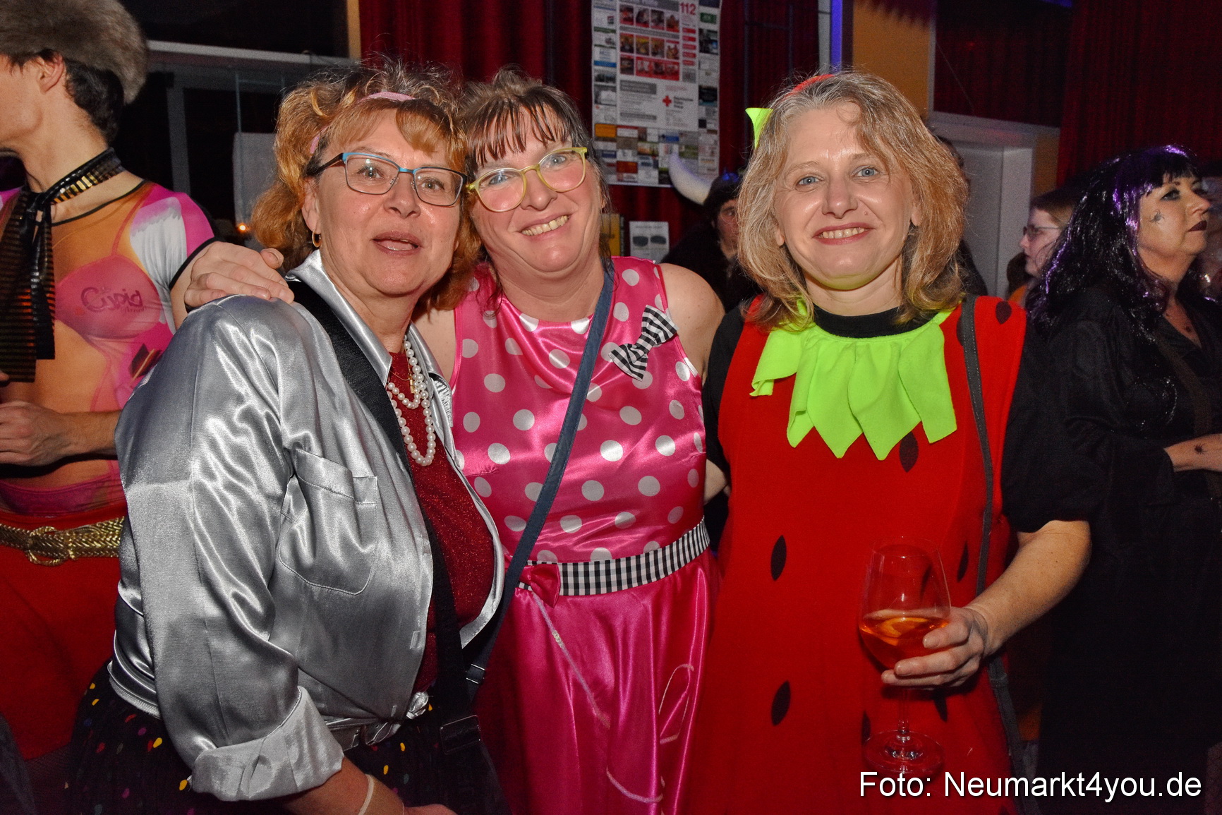 Weiberfasching Neumarkt 2020 200220 0089