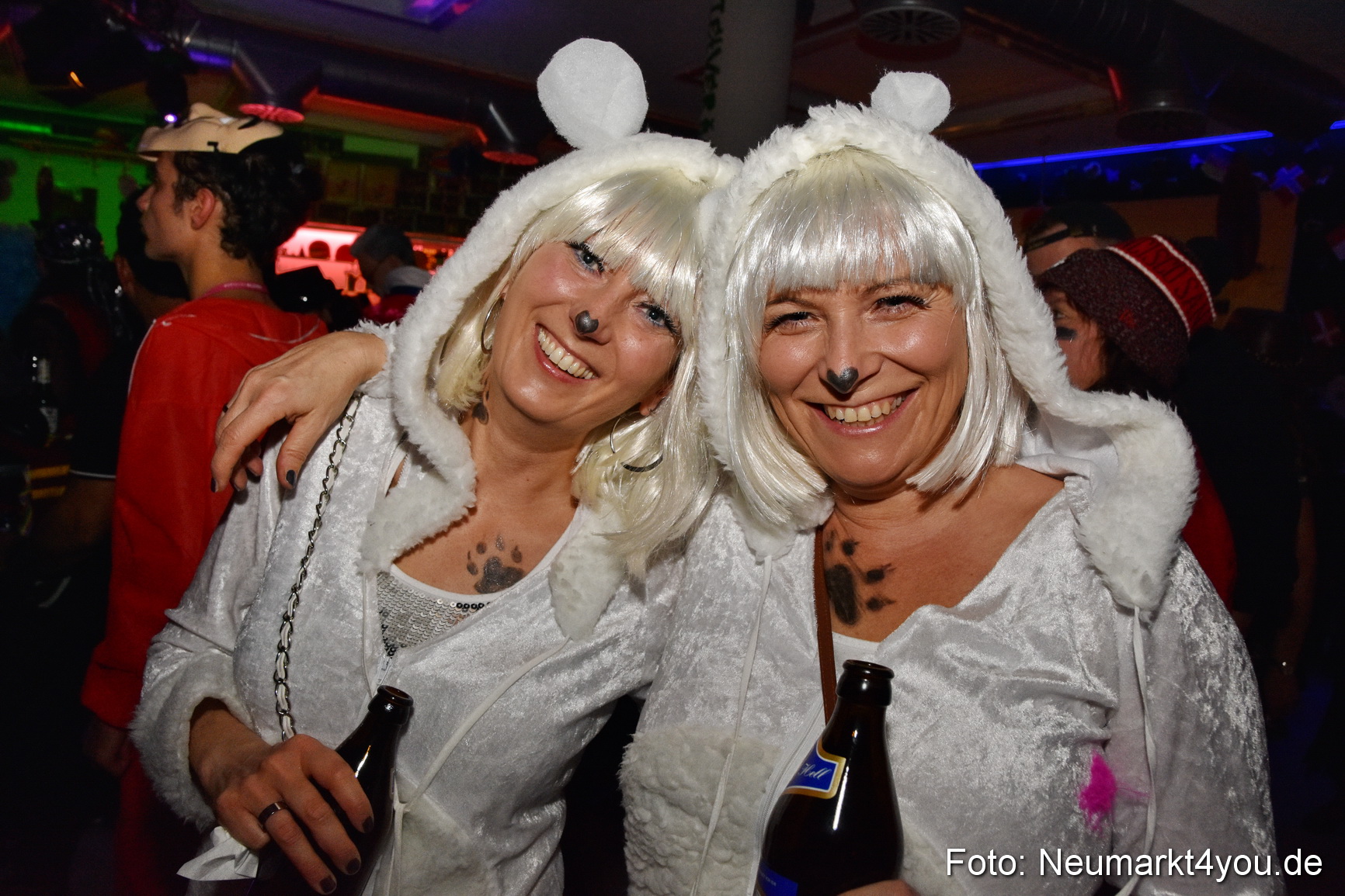 Weiberfasching Neumarkt 2020 200220 0091