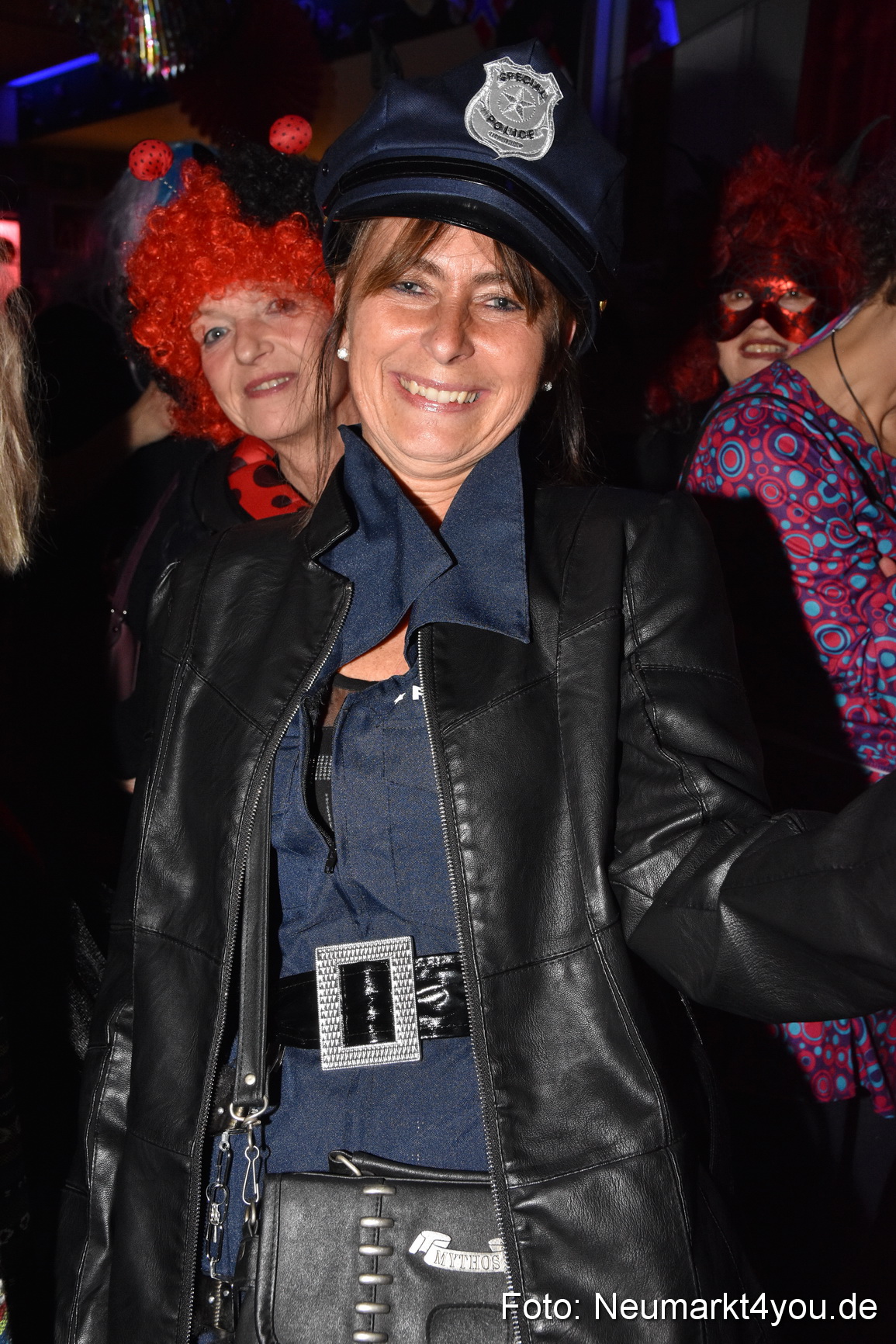 Weiberfasching Neumarkt 2020 200220 0108