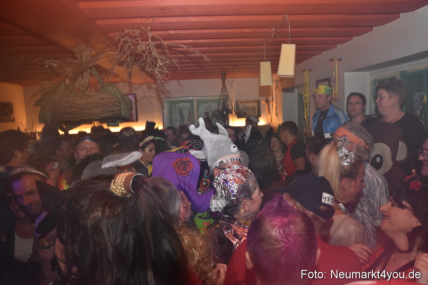 Weiberfasching Neumarkt 2020 200220 0123