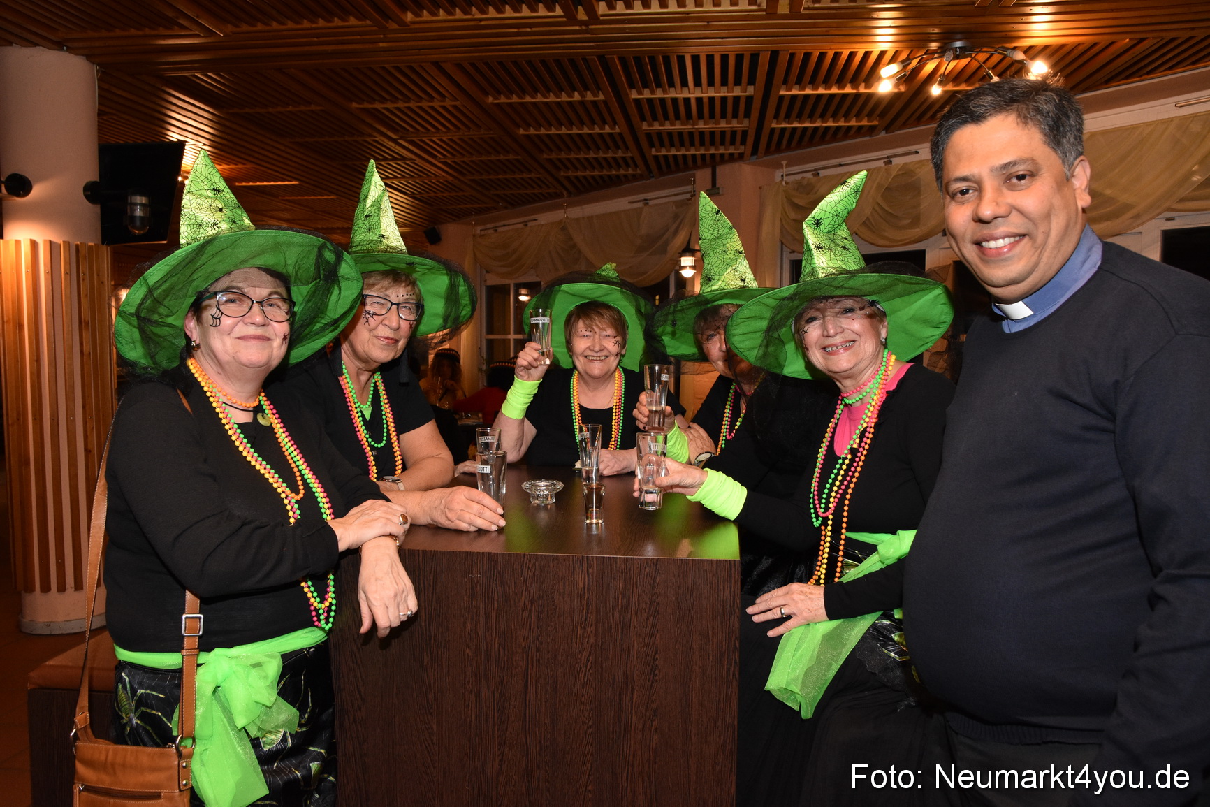 Weiberfasching Neumarkt 2020 200220 0141