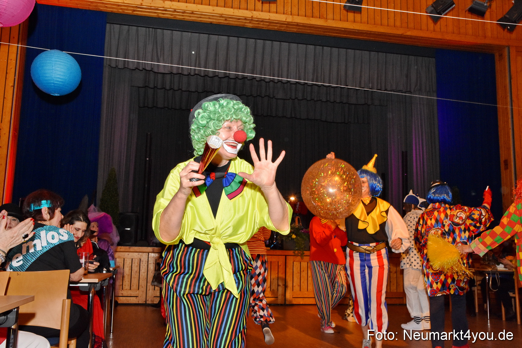 Weiberfasching Neumarkt 2020 200220 0174