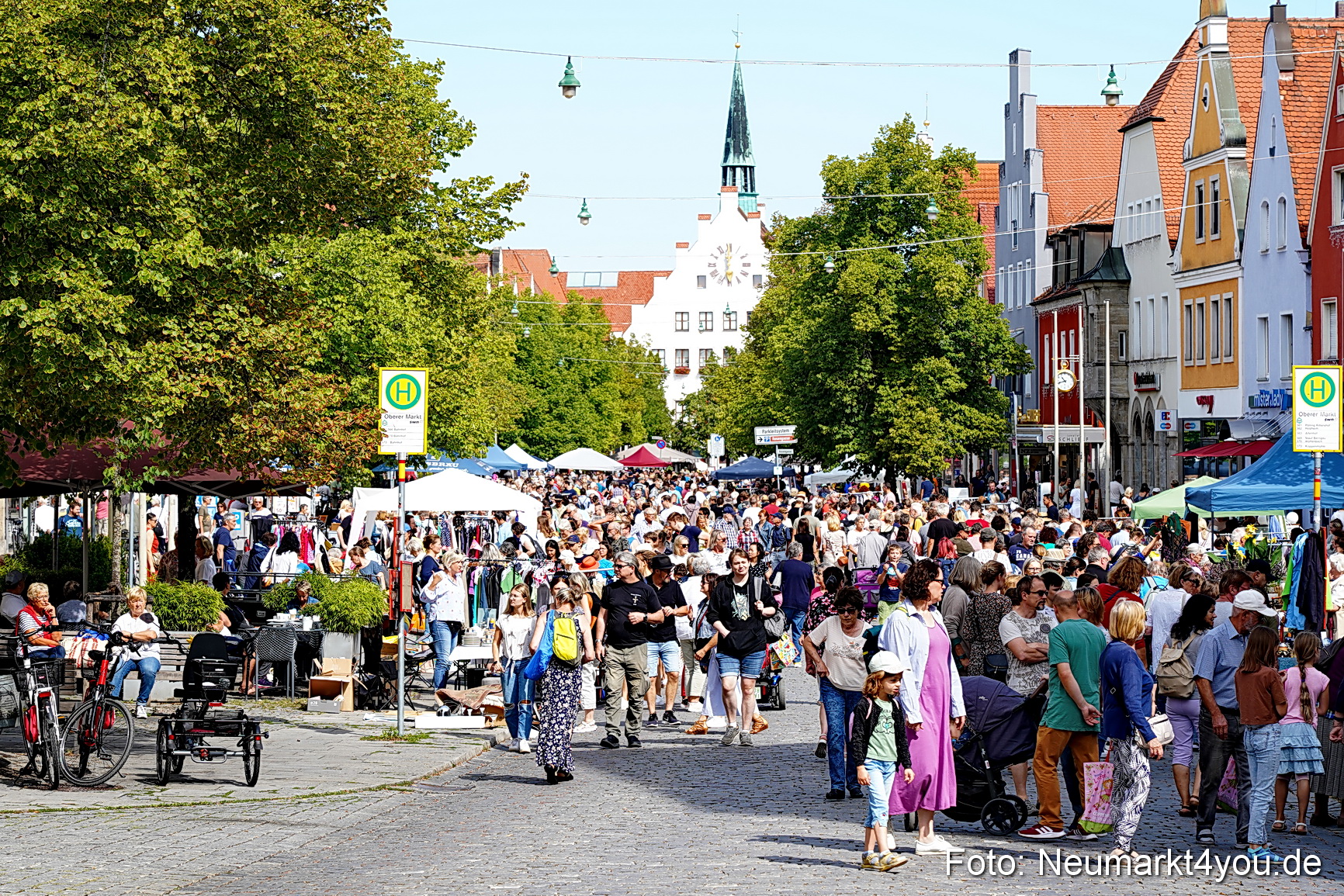 Altstadtflohmarkt 2022 0003